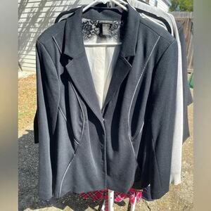 Lane Bryant Tuxedo Blazer with piping detail - GUC - 26W